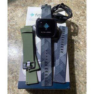 Fitbit Versa 2 Special Edition